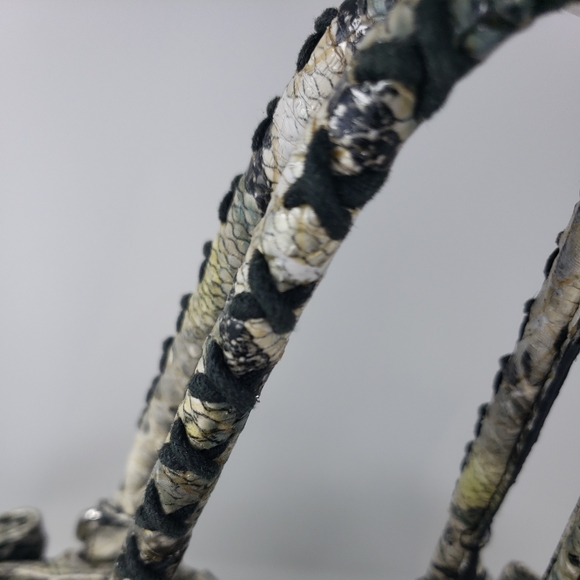 MELIE BIANCO VEGAN FAUX SNAKE SKIN HOBO - Picture 9 of 9